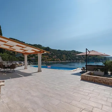 Awesome In Mikulina Luka With Wifi *