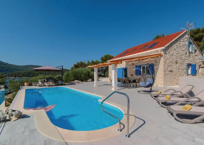 Awesome In Mikulina Luka With Wifi