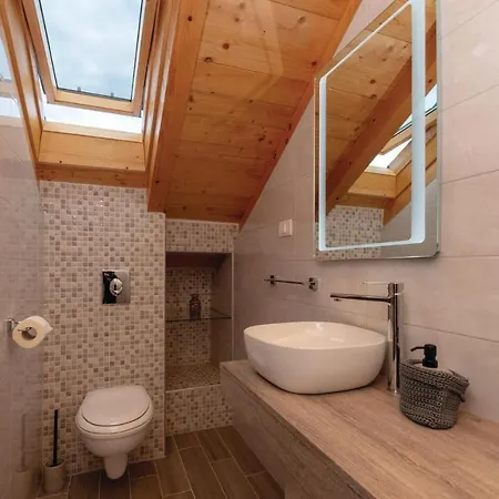 Сasa de vacaciones Awesome In Mikulina Luka With Wifi *