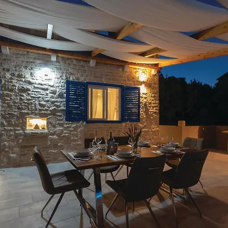 Awesome In Mikulina Luka With Wifi *