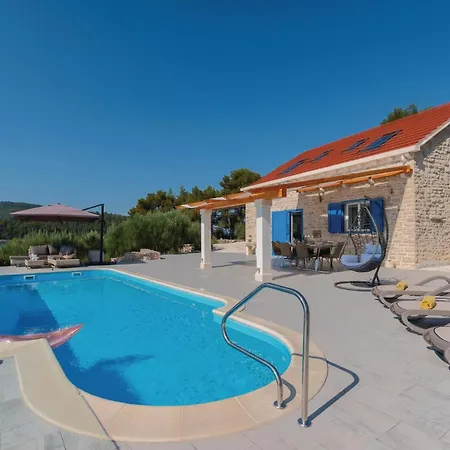 Awesome In Mikulina Luka With Wifi