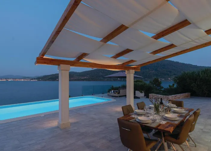 Awesome In Mikulina Luka With Wifi * Ostrvo Šijak