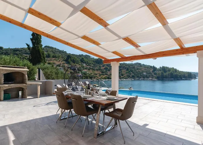 Awesome In Mikulina Luka With Wifi Ostrvo Šijak